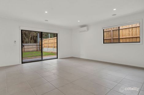 Property photo of 32 Hamish Road Darley VIC 3340