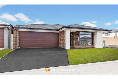 Property photo of 21 Epsom Lane Cranbourne North VIC 3977