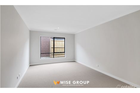 Property photo of 21 Epsom Lane Cranbourne North VIC 3977