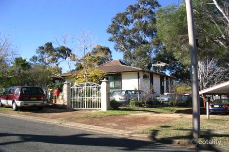 16 Banaro Ave, Whalan, NSW 2770