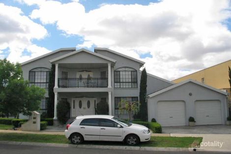 5 Peerless Ct, Avondale Heights, VIC 3034