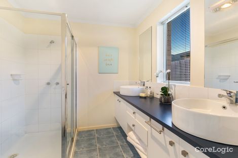 Property photo of 3 Madisson Crescent Carrum Downs VIC 3201