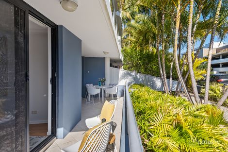 Property photo of 2/11-13 Clarence Avenue Dee Why NSW 2099