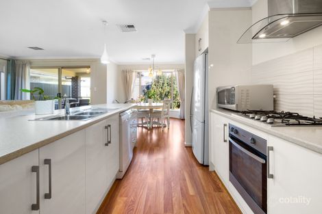 Property photo of 26 Weeroona Avenue Port Noarlunga South SA 5167