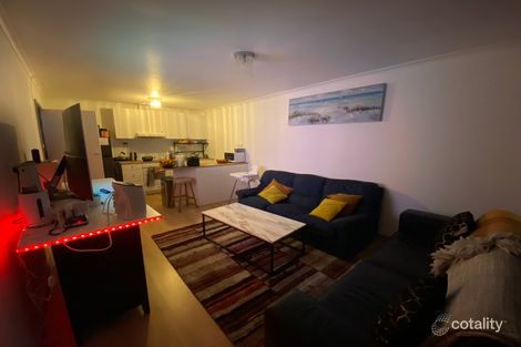 Property photo of 2/12 Manly Street Werribee VIC 3030