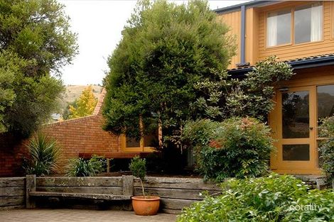 Property photo of 18 Allchin Circuit Kambah ACT 2902