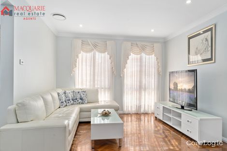 Property photo of 32 Esk Avenue Green Valley NSW 2168