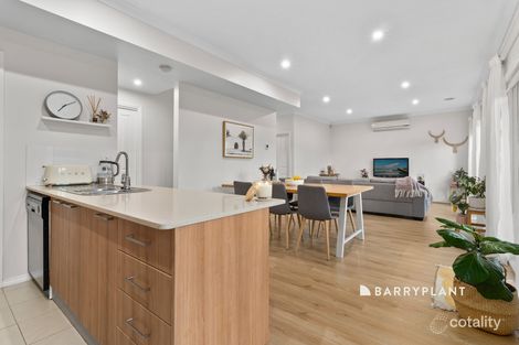 Property photo of 13 Hickory Drive Narre Warren South VIC 3805