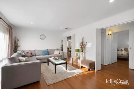 Property photo of 2 Rogers Road Bentleigh VIC 3204