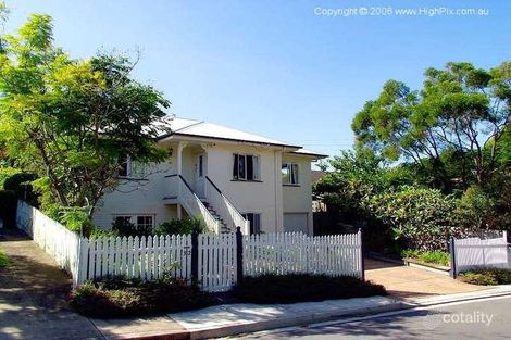 32 Walker St, Coorparoo, QLD 4151