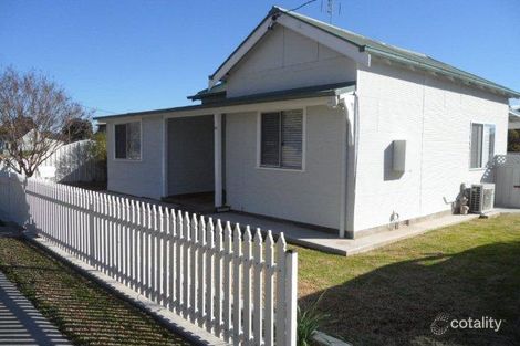 49 Farm St, Boorowa, NSW 2586