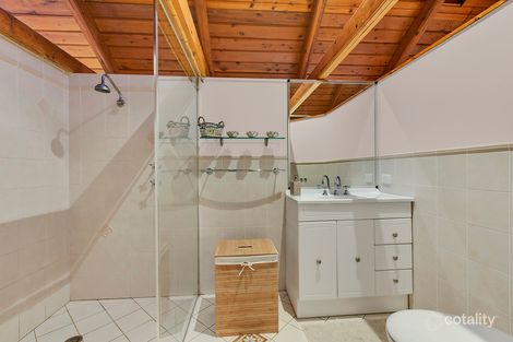 Property photo of 74 Lakin Street Bateau Bay NSW 2261