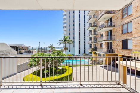 Property photo of 4/72 Marine Parade Southport QLD 4215
