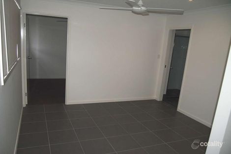 Property photo of 2/71 Surround Street Dakabin QLD 4503