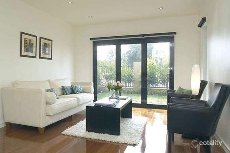 Property photo of 13 North Road Newport VIC 3015