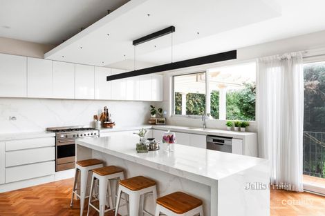 Property photo of 9 Sibella Court Greensborough VIC 3088