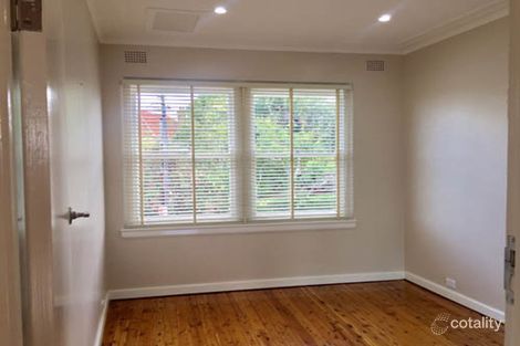 Property photo of 2/27 The Strand Croydon NSW 2132