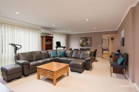 Property photo of 6 Paula Way Chirnside Park VIC 3116