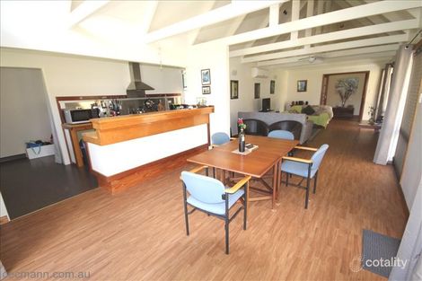 Property photo of 19 Fernview Lane Stanthorpe QLD 4380