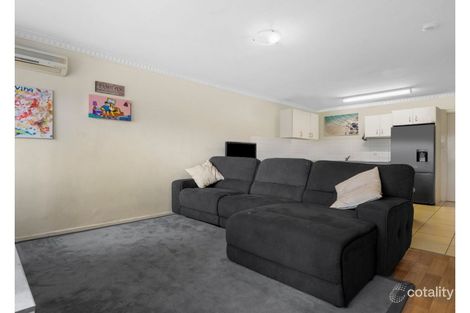 Property photo of 1/845 Logan Road Holland Park West QLD 4121