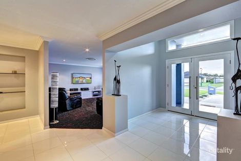 Property photo of 38 Lakeview Drive Bundaberg North QLD 4670