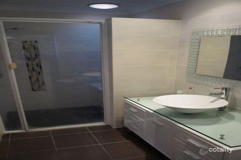 Property photo of 4 McIlwraith Avenue Bundall QLD 4217