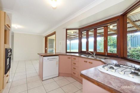 Property photo of 9 Hydrus Place Wynnum QLD 4178