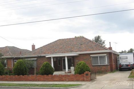 62 Oakhill Ave, Reservoir, VIC 3073