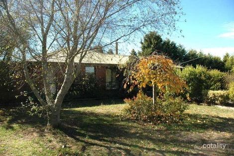 7 Ash Ct, Romsey, VIC 3434