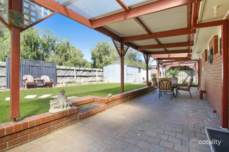 Property photo of 6A Templeton Place West Wodonga VIC 3690