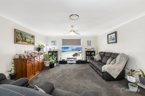 Property photo of 2 Sauvignon Grove Cessnock NSW 2325