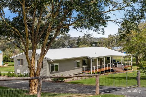 14 Thomas St, Meringandan West, QLD 4352