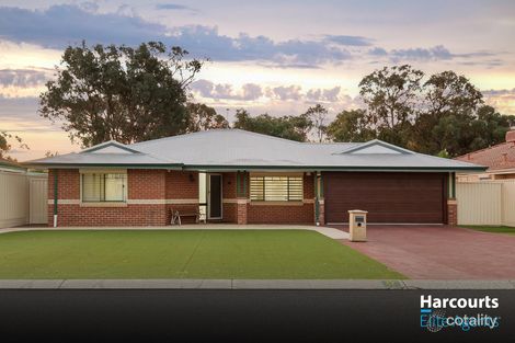 17 Sunningdale Cir, Cooloongup, WA 6168