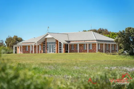 64 Melaleuca Rd, Bonniefield, WA 6525