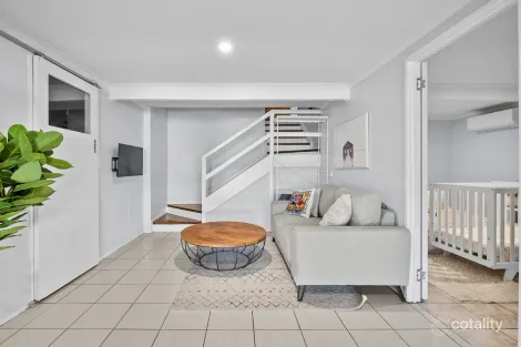 Property photo of 10 Ardisia Street Arana Hills QLD 4054