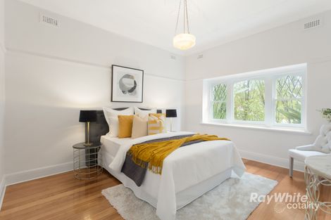 Property photo of 46 Toolambool Road Carnegie VIC 3163