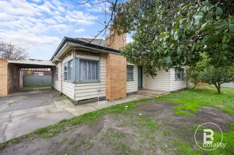 216-218 Learmonth Rd, Wendouree, VIC 3355