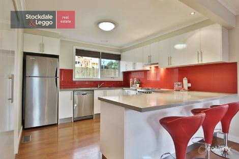 Property photo of 11 Cutts Avenue Croydon VIC 3136