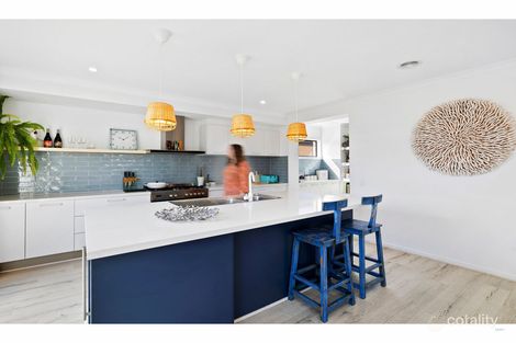 Property photo of 11 Grinders Avenue Torquay VIC 3228