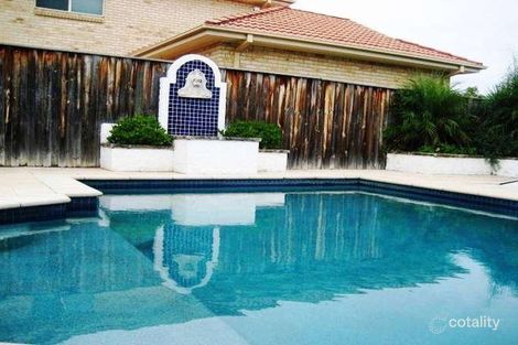 Property photo of 8 Fingleton Close Rouse Hill NSW 2155