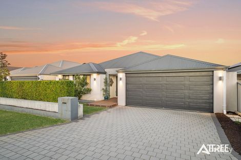 4 Sativa Lane, Piara Waters, WA 6112