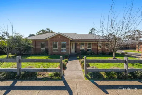 Property photo of 1/128 Barry Street Romsey VIC 3434