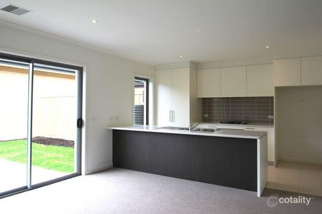 Property photo of 30 Harcrest Boulevard Wantirna South VIC 3152