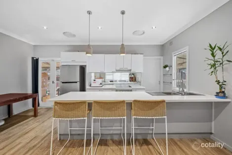 Property photo of 35 Anthony Crescent Kingswood NSW 2747