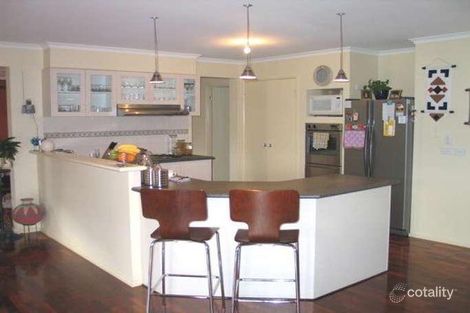 Property photo of 11 Pembury Court Narre Warren South VIC 3805