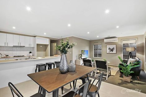 Property photo of 10 Positano Way Lalor VIC 3075