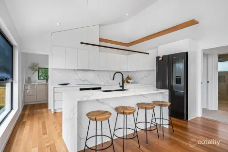 Property photo of 2 Belhaven Avenue Taroona TAS 7053