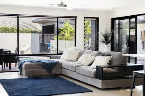 93 Cypress Dr, Broadbeach Waters, QLD 4218