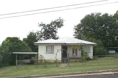 13 Dell St, Eastern Heights, QLD 4305