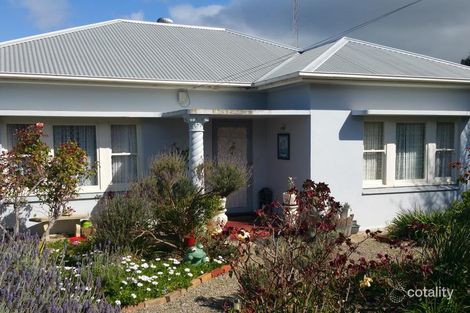 111 Crozier Rd, Victor Harbor, SA 5211